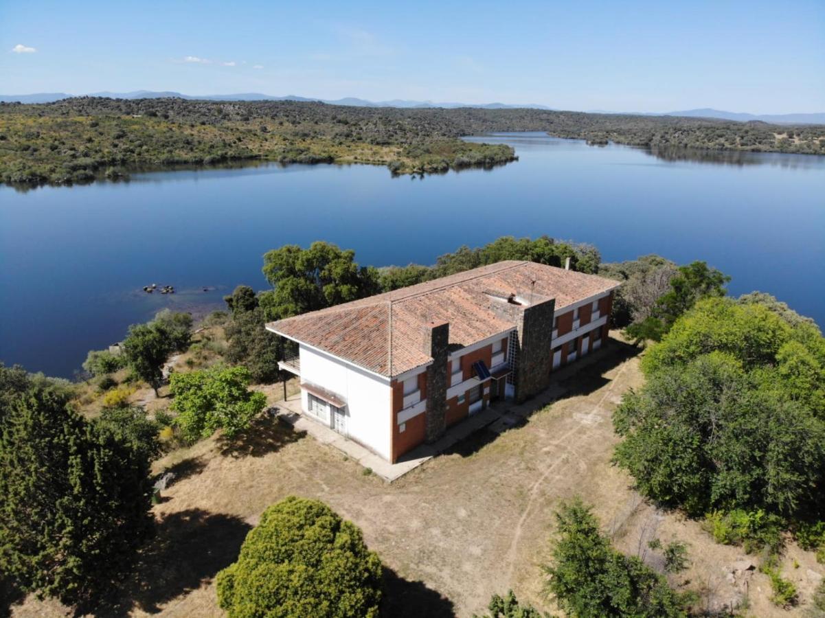 Albergue Alagón Natura Valdeobispo Exterior foto